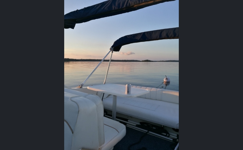 Sea Ray Sundancer-kuva-9